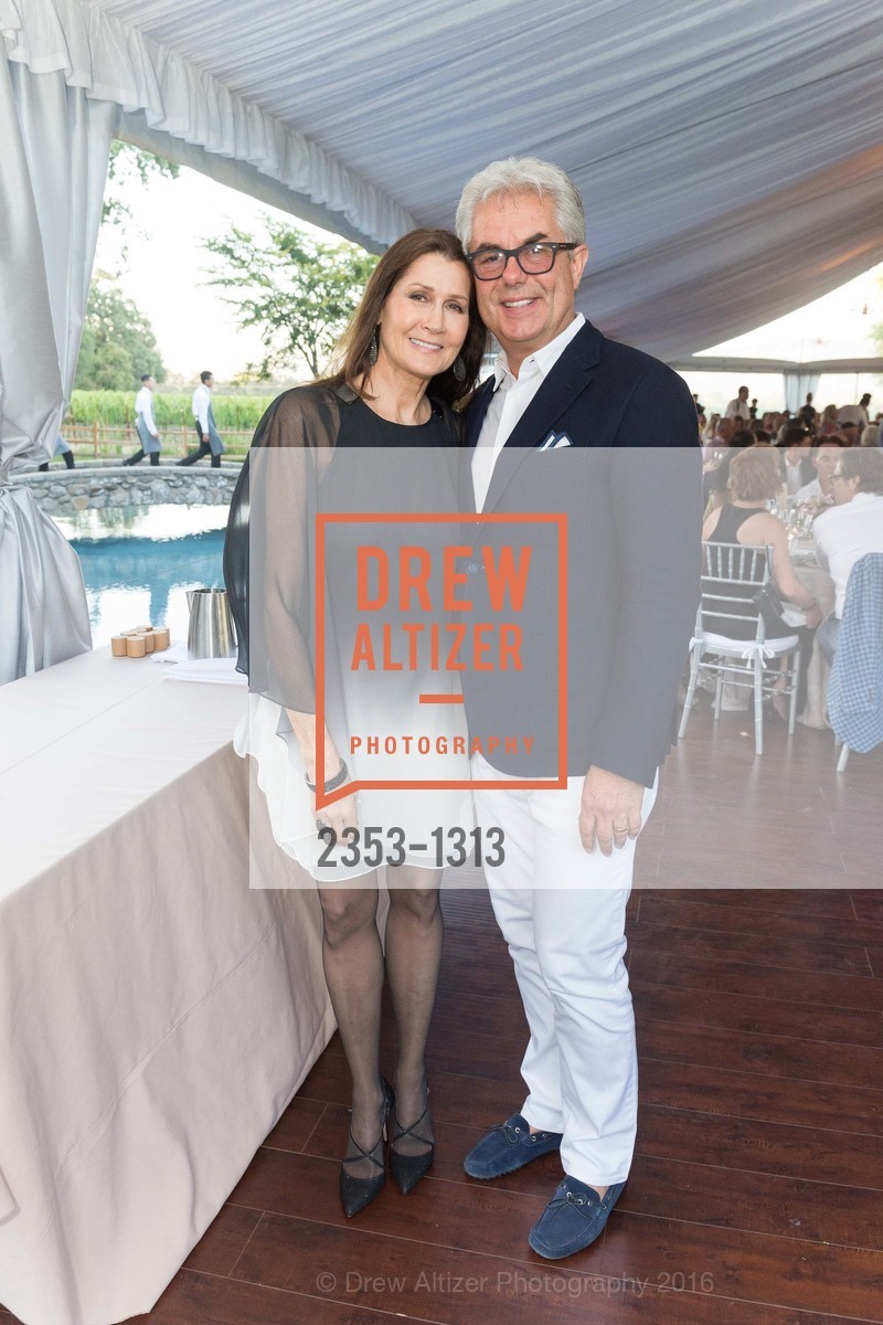 Monica Mancini, Gregg Field, Festival Napa Valley Tribute to Margrit Mondavi at Far Niente, 1350 Acacia Dr, July 23rd, 2016, Photo #2353-1313 Monica Mancini, Gregg Field, Photo #2353-1313
