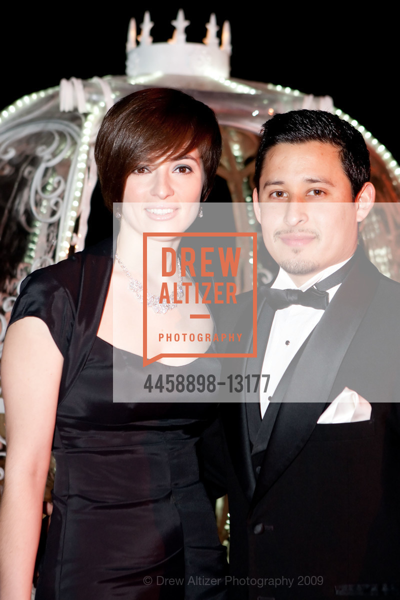 Danielle Velasco, Manny Juarez, Photo #4458898-13177