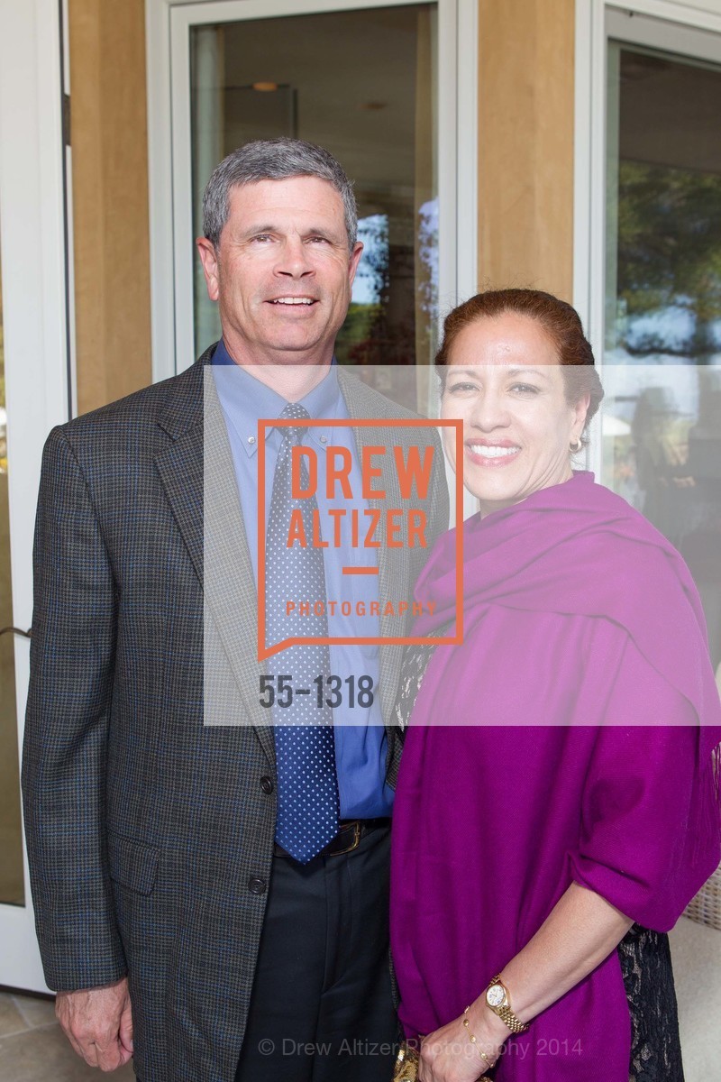 Bill Sheridan, Martha Sheridan, Bay Area Lyme Foundation's LymeAid 2014, Portola Valley, CA 94028, April 27th, 2014, Photo #55-1318 Bill Sheridan, Martha Sheridan, Photo #55-1318