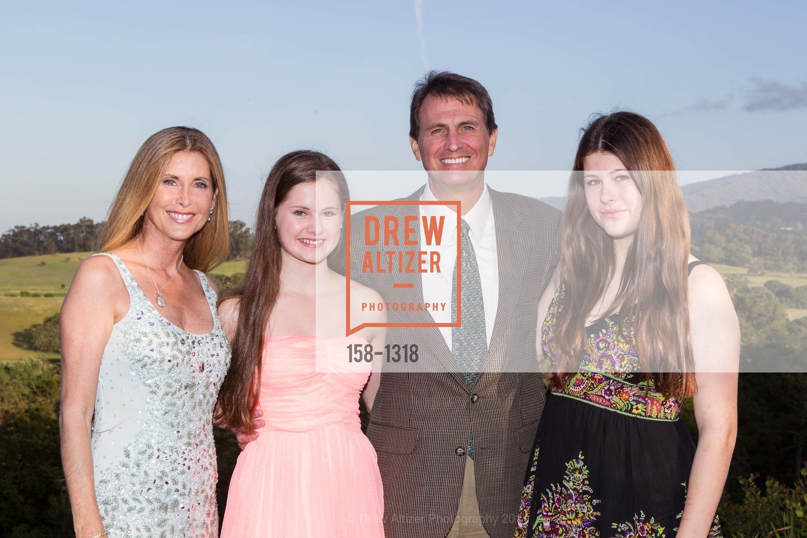 Sherry Cagan, Kiana Cagan, Laird Cagan, Kyla Cagan, Bay Area Lyme Foundation's LymeAid 2014, 884 Portola Road, Suite A7. Portola Valley, CA 94028, April 27th, 2014