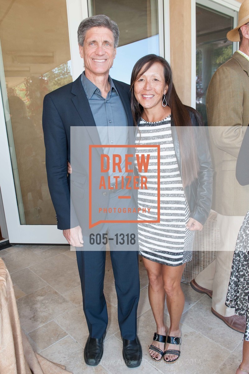 Frank Longo, Anne Longo, Bay Area Lyme Foundation's LymeAid 2014, Portola Valley, CA 94028, April 27th, 2014, Photo #605-1318 Frank Longo, Anne Longo, Photo #605-1318
