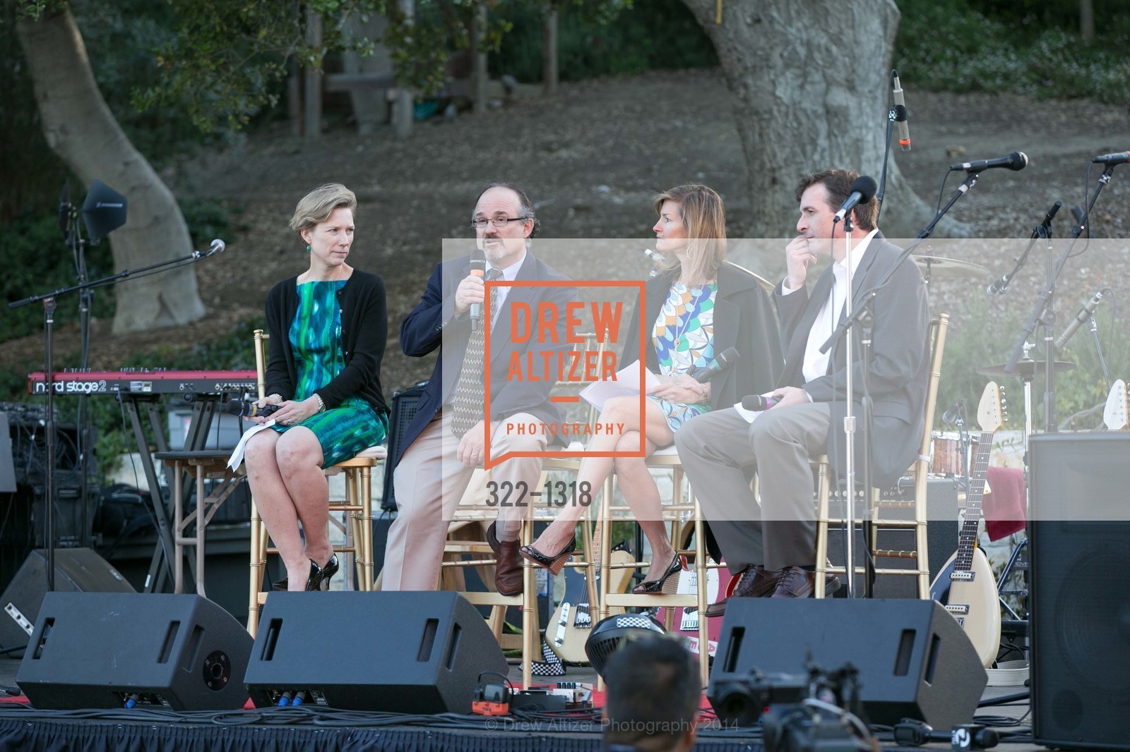 Wendy Adams, John Aucott, Carin Rollins, William Robinson, Bay Area Lyme Foundation's LymeAid 2014, Portola Valley, CA 94028, April 27th, 2014, Photo #322-1318 Wendy Adams, John Aucott, Carin Rollins, William Robinson, Photo #322-1318