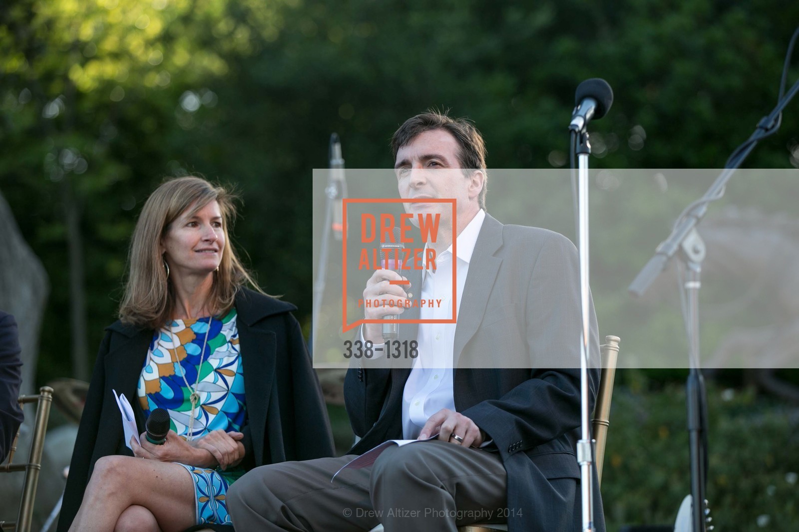Carin Rollins, William Robinson, Bay Area Lyme Foundation's LymeAid 2014, Portola Valley, CA 94028, April 27th, 2014, Photo #338-1318 Carin Rollins, William Robinson, Photo #338-1318