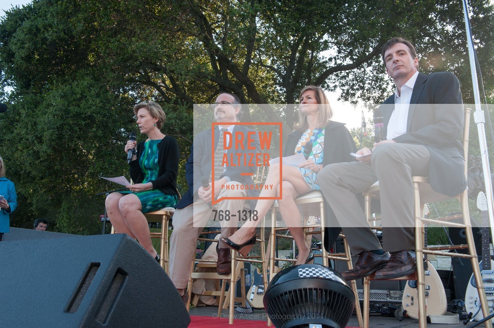 Wendy Adams, John Aucott, Carin Rollins, William Robinson, Bay Area Lyme Foundation's LymeAid 2014, Portola Valley, CA 94028, April 27th, 2014, Photo #768-1318 Wendy Adams, John Aucott, Carin Rollins, William Robinson, Photo #768-1318