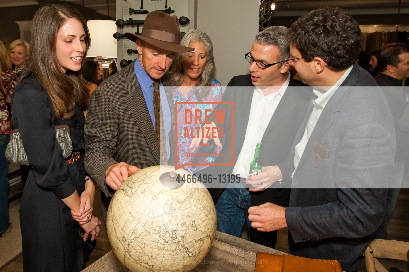 Christina Sears, Tom Oppenheimer, Anh Oppenheimer, Ian Sears, Paul Stein, RESTORATION HARDWARE And ARCHITECTURAL DIGEST Celebrate ReOpening in Corte Madera, US, October 15th, 2009, Photo #4466496-13195 Christina Sears, Tom Oppenheimer, Anh Oppenheimer, Ian Sears, Paul Stein, Photo #4466496-13195
