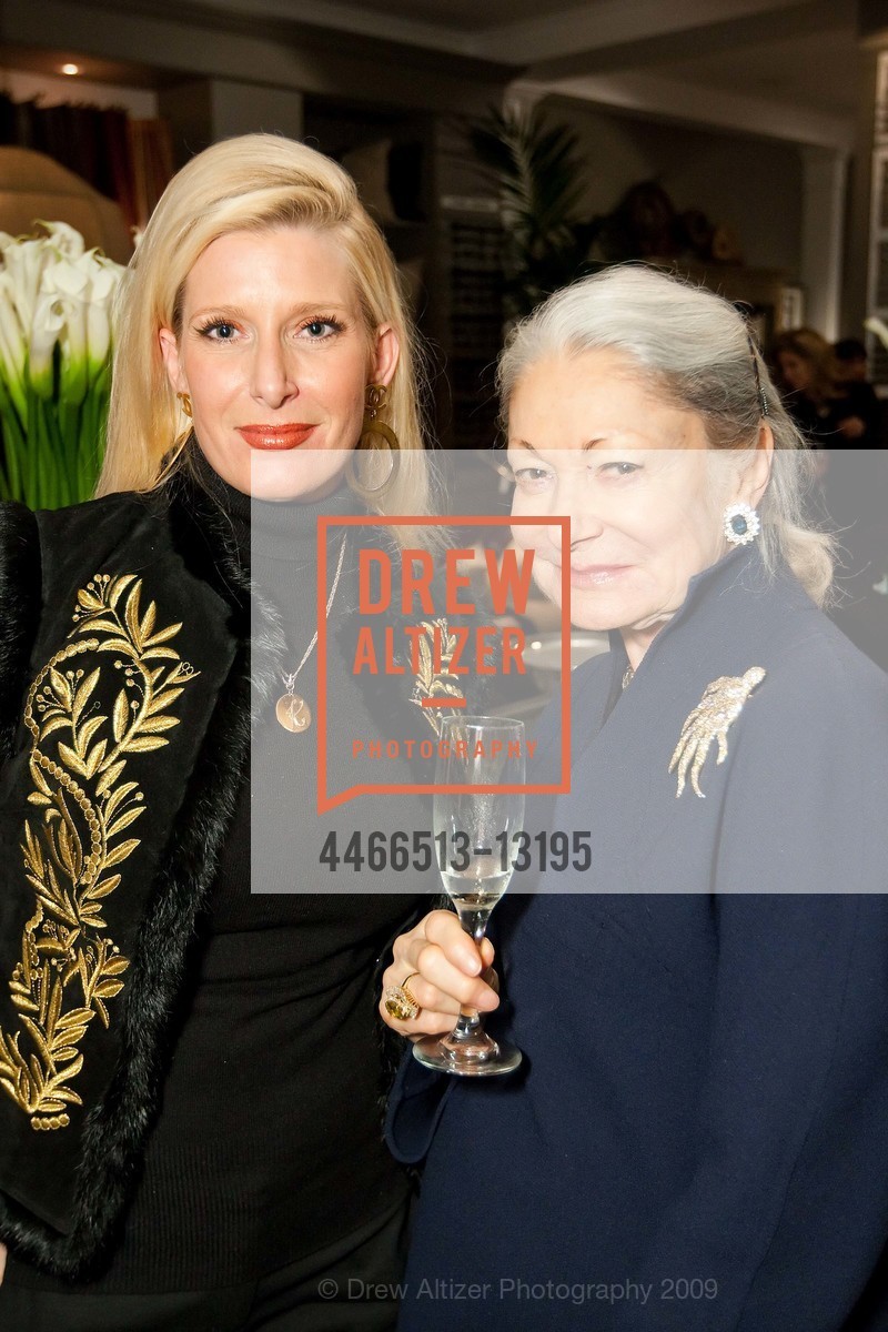 Kimberly Bakker, Denise Hale, RESTORATION HARDWARE And ARCHITECTURAL DIGEST Celebrate ReOpening in Corte Madera, US, October 15th, 2009, Photo #4466513-13195 Kimberly Bakker, Denise Hale, Photo #4466513-13195