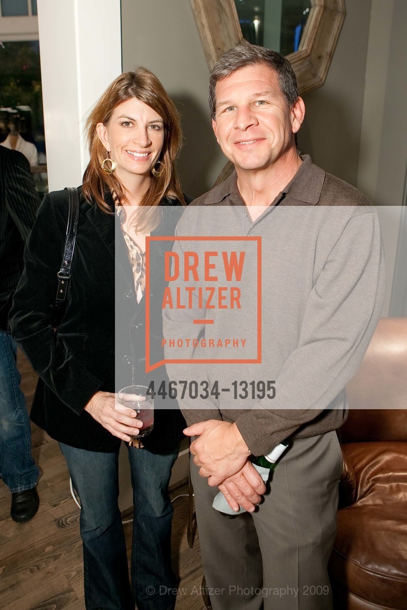 Leann Wanninger, Clay Lingo, RESTORATION HARDWARE And ARCHITECTURAL DIGEST Celebrate ReOpening in Corte Madera, US, October 15th, 2009, Photo #4467034-13195 Leann Wanninger, Clay Lingo, Photo #4467034-13195