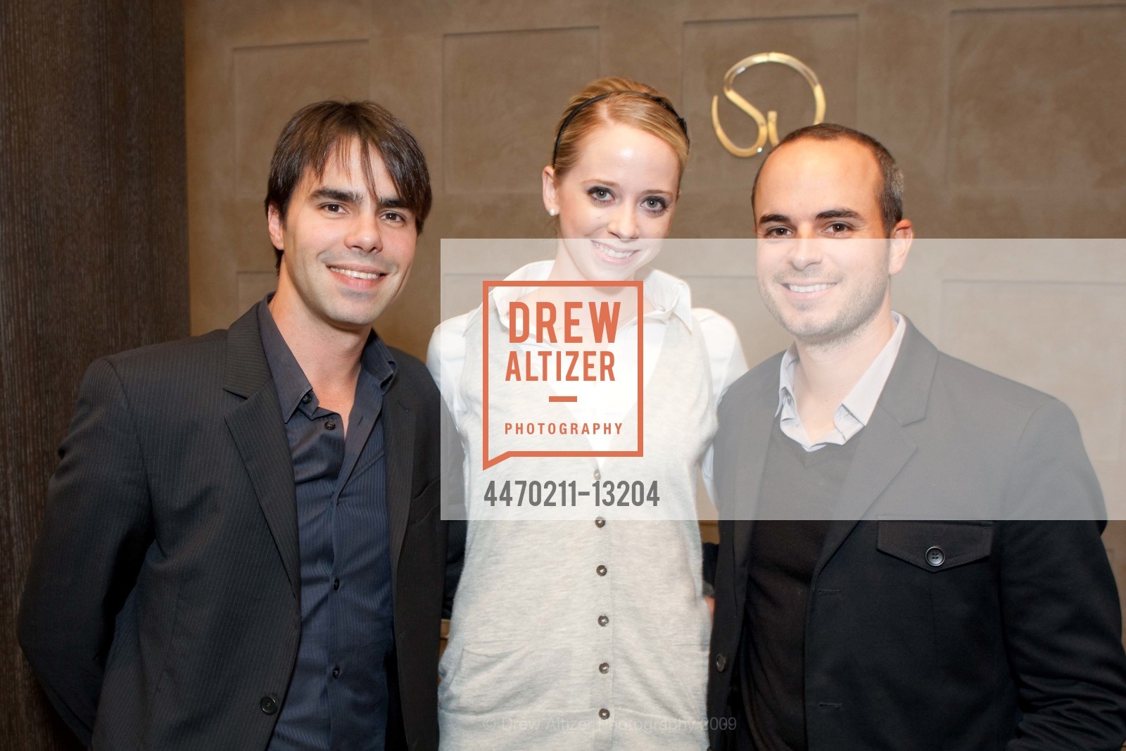 Joan Doada, Lily Rogers, Erik Thomason, SAN FRANCISCO BALLET'S Gala Kickoff Hosted By ST. JOHN BOUTIQUE, US, November 12th, 2009, Photo #4470211-13204 Joan Doada, Lily Rogers, Erik Thomason, Photo #4470211-13204