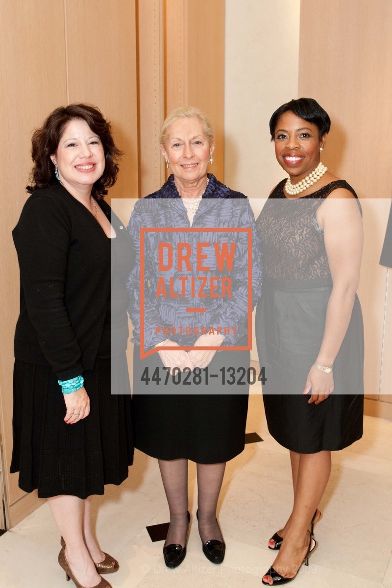 Blance Aguirre, Sheila Lipman, Stephanie Russell, SAN FRANCISCO BALLET'S Gala Kickoff Hosted By ST. JOHN BOUTIQUE, US, November 12th, 2009, Photo #4470281-13204 Blance Aguirre, Sheila Lipman, Stephanie Russell, Photo #4470281-13204