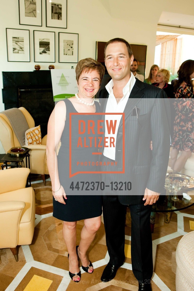 Branca Krsul, Michael Boucher, Cocktail Reception Benefitting ETHOS GREEN ENERGY ASSET FINANCE, US, July 15th, 2009, Photo #4472370-13210 Branca Krsul, Michael Boucher, Photo #4472370-13210