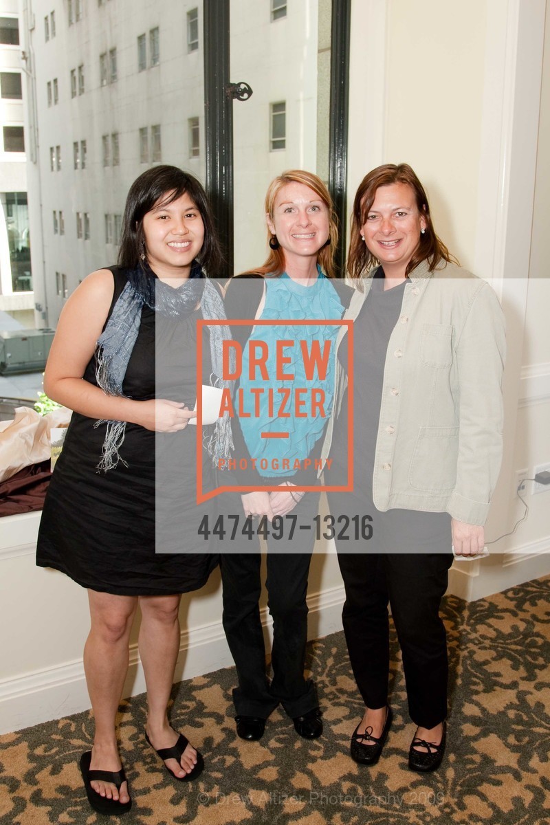 Priya Amar, Erin Colling, Brigit Finkbeiner, The Bently Reserve Hosts A COMMON GREEN, US, August 20th, 2009, Photo #4474497-13216 Priya Amar, Erin Colling, Brigit Finkbeiner, Photo #4474497-13216