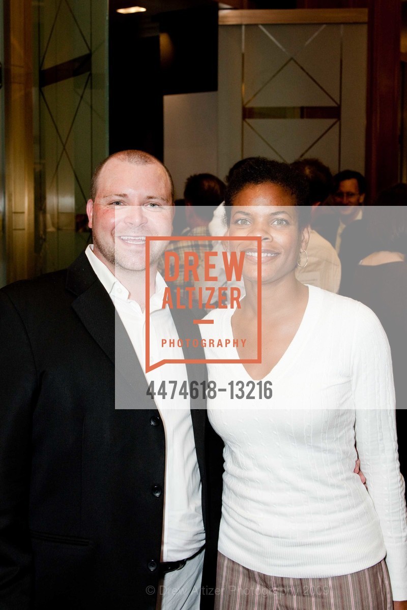 Andy Farriester, Shannon Murfree, The Bently Reserve Hosts A COMMON GREEN, US, August 20th, 2009, Photo #4474618-13216 Andy Farriester, Shannon Murfree, Photo #4474618-13216