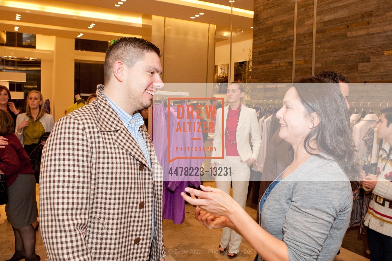 Peter Colon, Jenny Baie, Max Mara Reopening, US, February 14th, 2009, Photo #4478223-13231 Peter Colon, Jenny Baie, Photo #4478223-13231