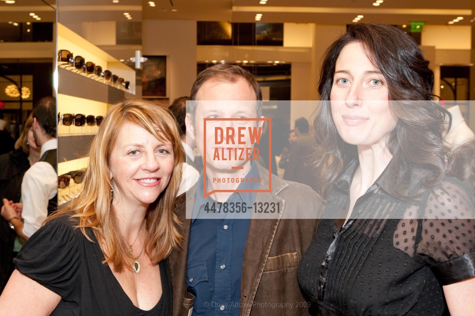 Patti McAdaragh, Jerry Smith, Laurel Connell, Max Mara Reopening, US, February 14th, 2009, Photo #4478356-13231 Patti McAdaragh, Jerry Smith, Laurel Connell, Photo #4478356-13231