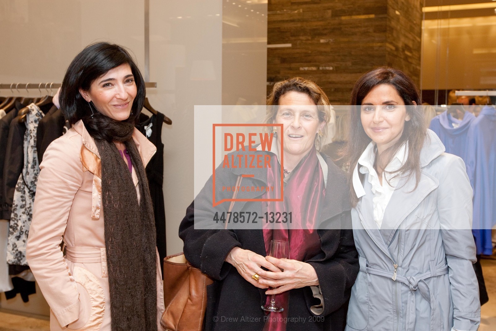 Anna Palladino, Octavia Bassetti, Carol Marcelli, Max Mara Reopening, US, February 14th, 2009, Photo #4478572-13231 Anna Palladino, Octavia Bassetti, Carol Marcelli, Photo #4478572-13231
