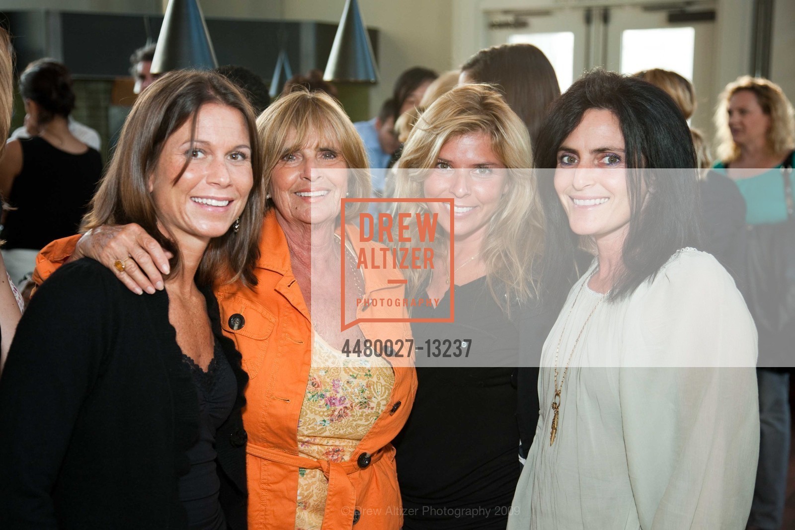 Melissa Quigg, Andrea, Nicole, Kimberly Pinkson, THE PLANT Organic Cafe Opening Party, US, July 1st, 2009, Photo #4480027-13237 Melissa Quigg, Andrea, Nicole, Kimberly Pinkson, Photo #4480027-13237
