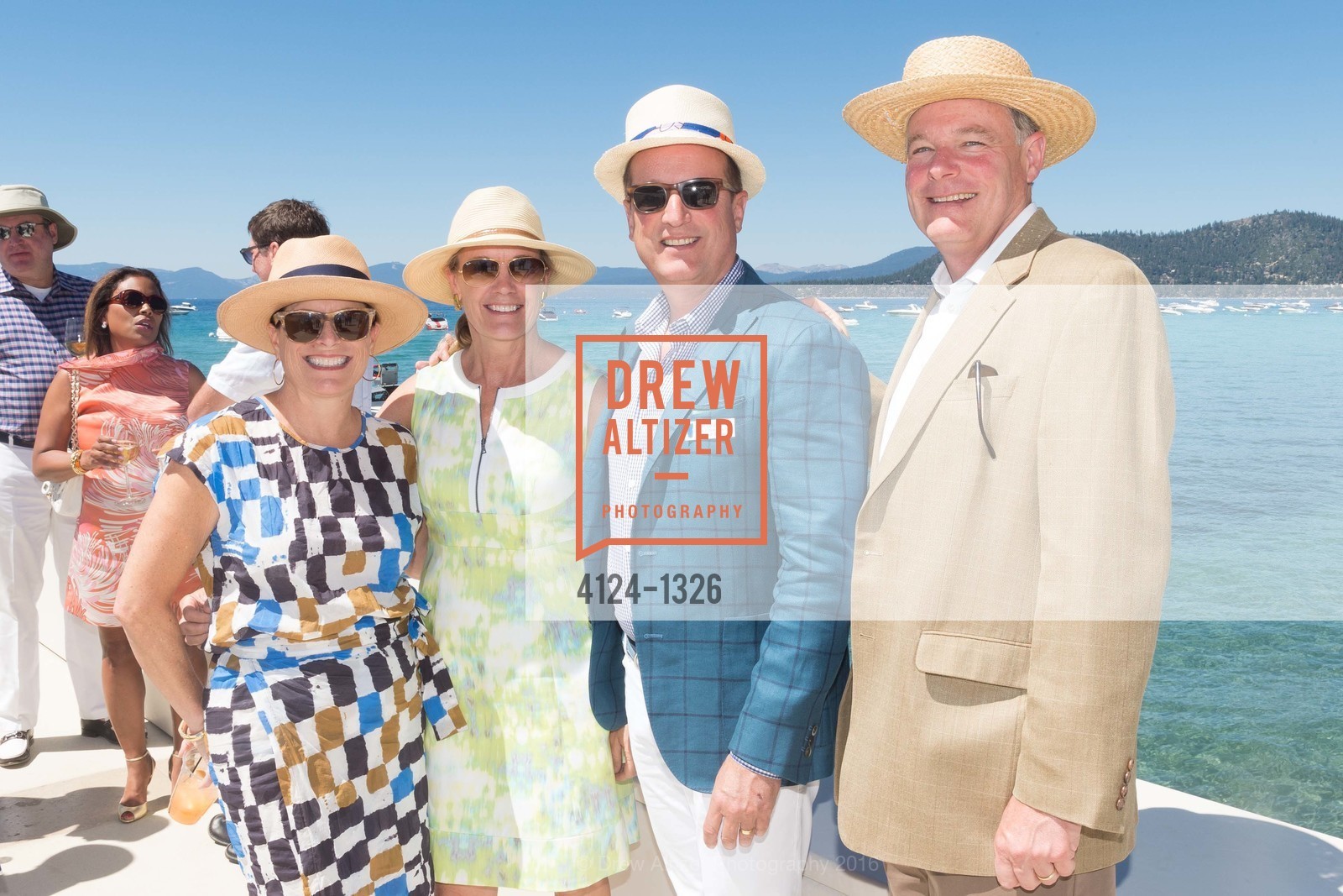 Julie Drummond, Lisa Kirkland, Scott Drummond, Derek Kirkland, The League to Save Lake Tahoe & Saks Fifth Avenue's Oscar de la Renta Fashion Show 2016, Private Residence, August 6th, 2016, Photo #4124-1326 Julie Drummond, Lisa Kirkland, Scott Drummond, Derek Kirkland, Photo #4124-1326