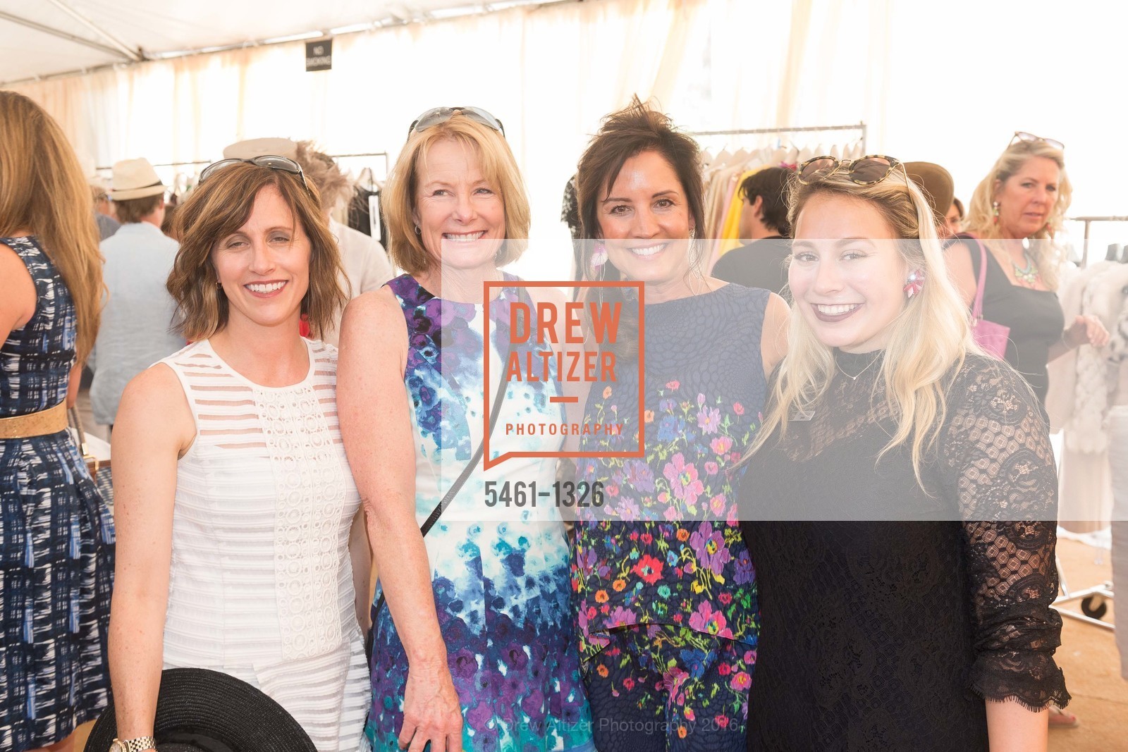 Shannon Barton, Patty Jansen, Terry Phelps, Angela Schmidt, The League to Save Lake Tahoe & Saks Fifth Avenue's Oscar de la Renta Fashion Show 2016, Private Residence, August 6th, 2016, Photo #5461-1326 Shannon Barton, Patty Jansen, Terry Phelps, Angela Schmidt, Photo #5461-1326