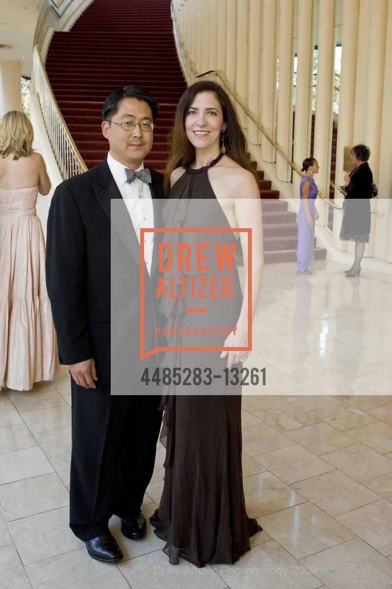 Michael Kim, Letitia Kim, SUPPER CLUB AND SYMPHONIX Celebrate The SF Symphony's 2009 Opening Night, US, September 10th, 2009, Photo #4485283-13261 Michael Kim, Letitia Kim, Photo #4485283-13261