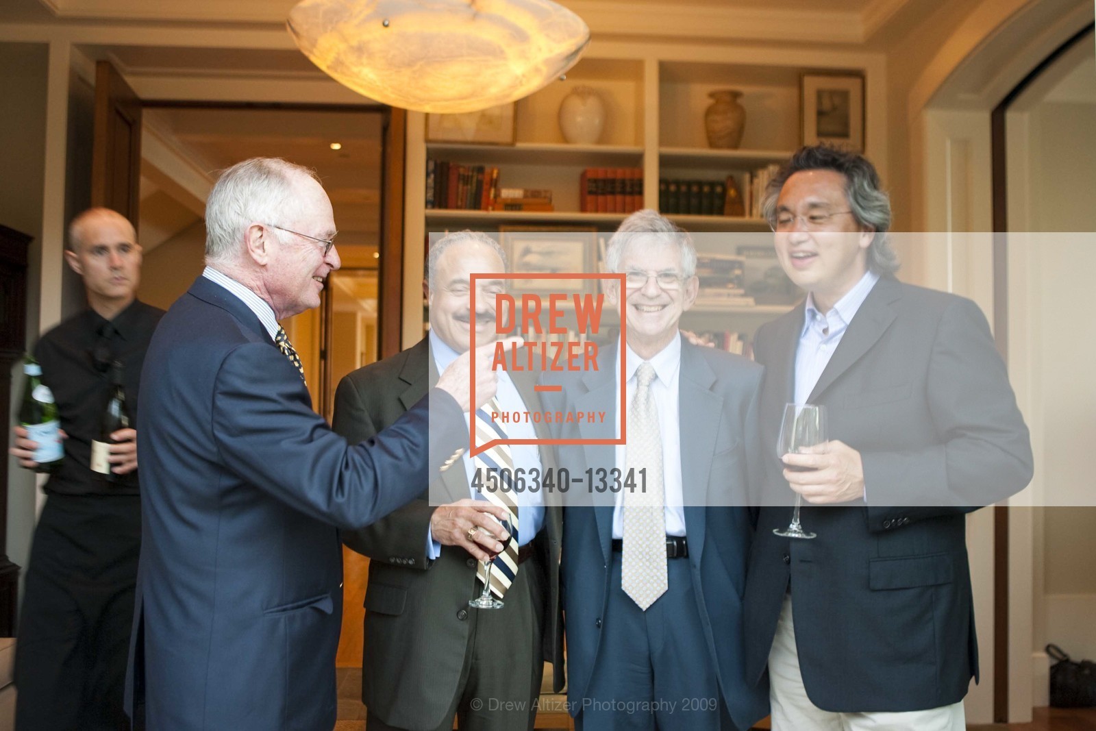Lou Reed, Herb Myers, Charles Epstein, Bob Hughes, Crystal Ball Cocktail Reception, US, May 7th, 2009, Photo #4506340-13341 Lou Reed, Herb Myers, Charles Epstein, Bob Hughes, Photo #4506340-13341