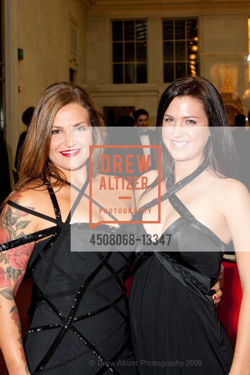 Leslie Oldman, Natalie Parker, BRAVO Arrivals for The San Francisco Opera's 2009 Opening Night Gala, US, September 11th, 2009, Photo #4508068-13347 Leslie Oldman, Natalie Parker, Photo #4508068-13347