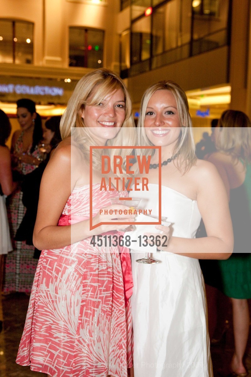 Briana Olson, Sara Garrett, Photo #4511368-13362