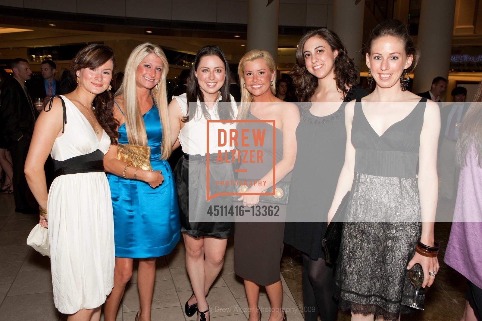 Victoria Toda, Danielle Jarvis, Amanda Coffee, Morgan Weaver, Sarah Falltrick, SPINSTERS of SAN FRANCISCO Patrons Reception Benefitting City of Dreams, US, April 28th, 2009, Photo #4511416-13362 Victoria Toda, Danielle Jarvis, Amanda Coffee, Morgan Weaver, Sarah Falltrick, Photo #4511416-13362