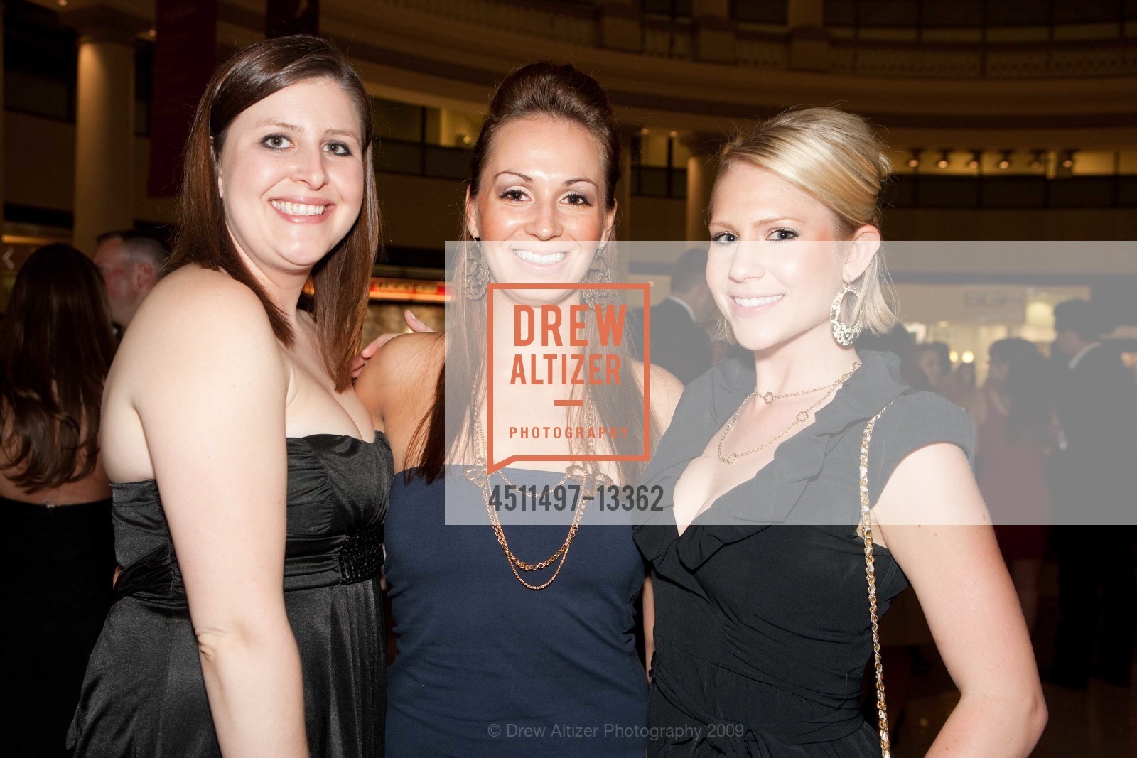 Natalie Almon, Tamara Vdzorak, Kristin Tarr, SPINSTERS of SAN FRANCISCO Patrons Reception Benefitting City of Dreams, US, April 28th, 2009, Photo #4511497-13362 Natalie Almon, Tamara Vdzorak, Kristin Tarr, Photo #4511497-13362