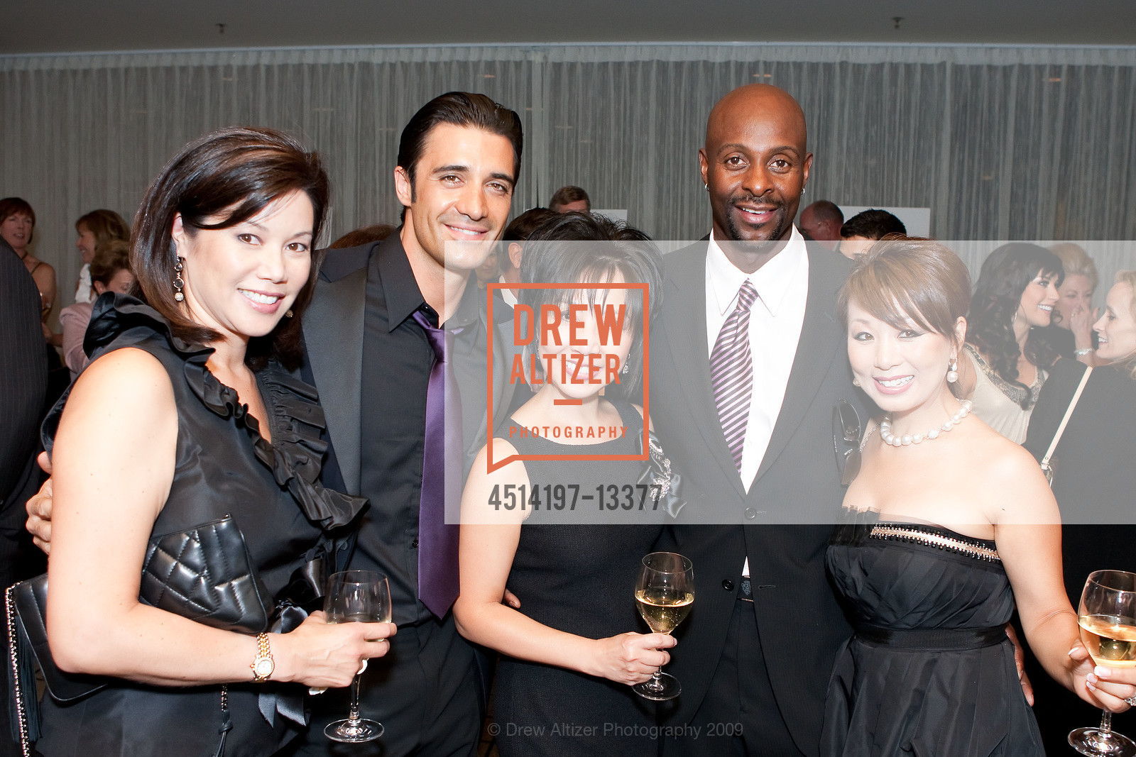 Amy Woo, Gille Marini, Michelle Fong, Jerry Rice, Jennifer Lee, DANCING WITH THE STARS VIP Reception, US, May 31st, 2009, Photo #4514197-13377 Amy Woo, Gille Marini, Michelle Fong, Jerry Rice, Jennifer Lee, Photo #4514197-13377