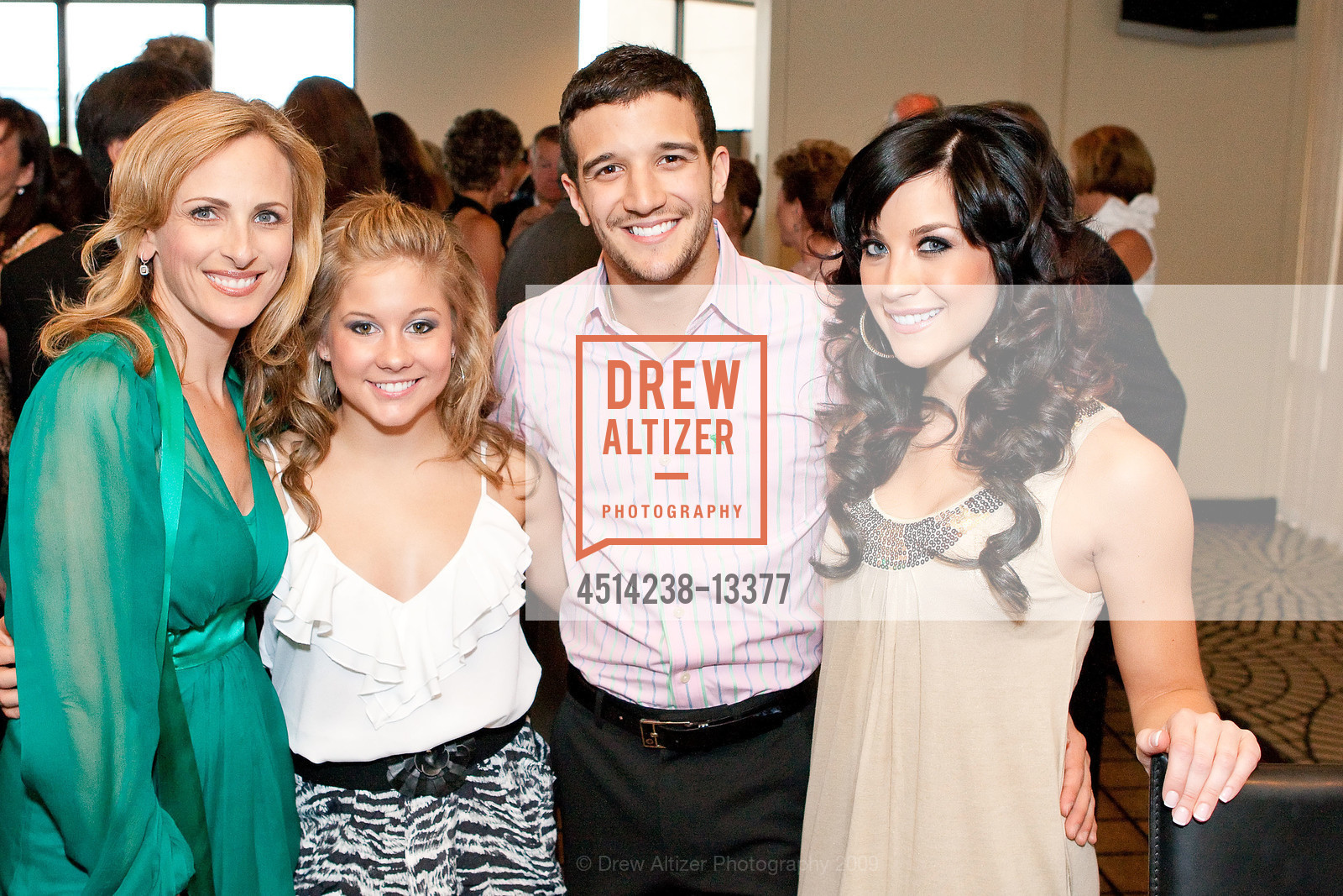 Marlee Matlin, Shawn Johnson, Mark Ballas, Joanna Pacitti, DANCING WITH THE STARS VIP Reception, US, May 31st, 2009, Photo #4514238-13377 Marlee Matlin, Shawn Johnson, Mark Ballas, Joanna Pacitti, Photo #4514238-13377