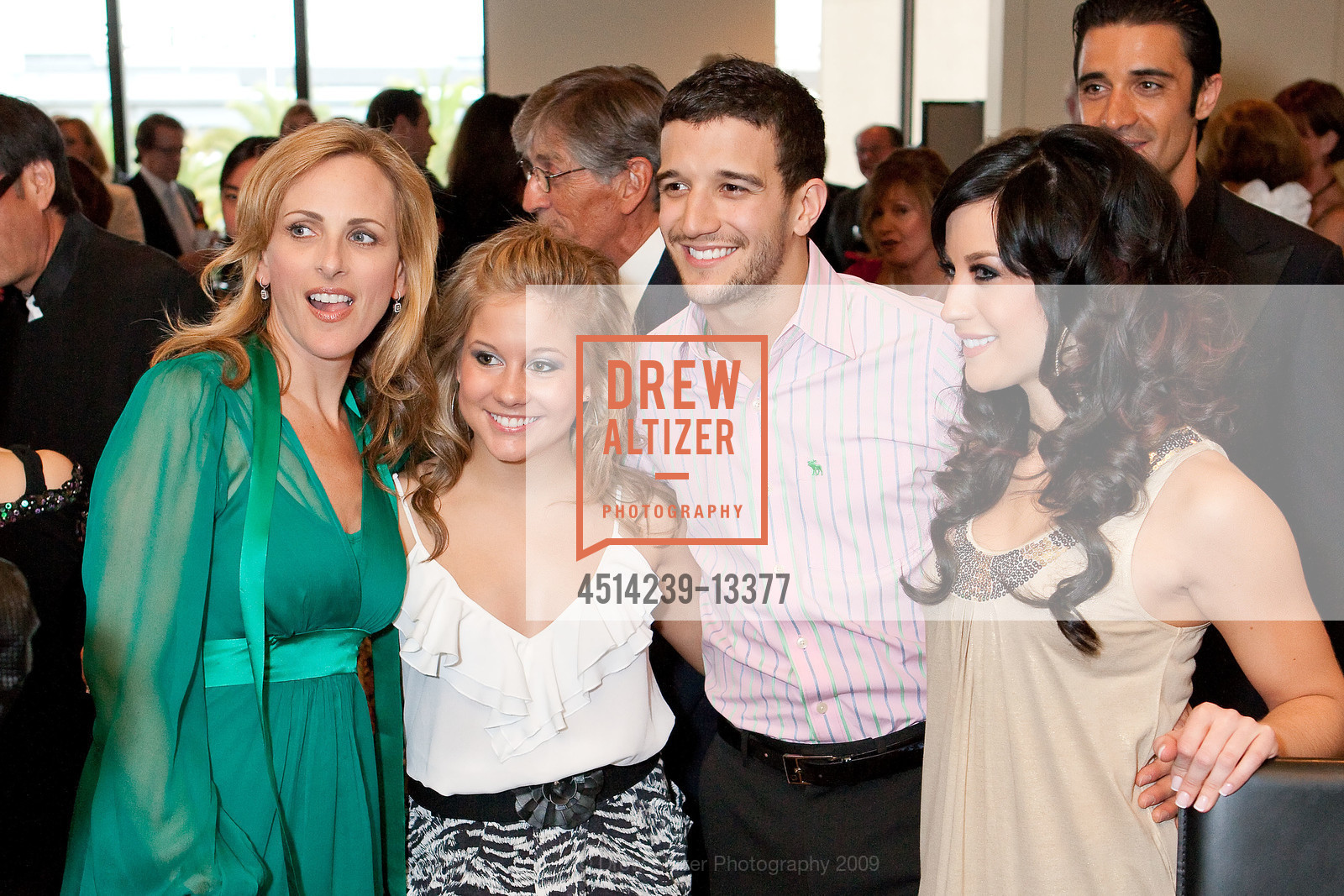 Marlee Matlin, Shawn Johnson, Mark Ballas, Joanna Pacitti, DANCING WITH THE STARS VIP Reception, US, May 31st, 2009, Photo #4514239-13377 Marlee Matlin, Shawn Johnson, Mark Ballas, Joanna Pacitti, Photo #4514239-13377