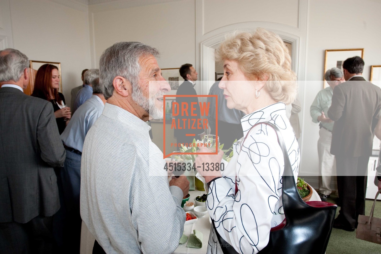 George Elbaum, Mimi Jensen, FRIENDS OF THE URBAN FOREST Reception, US, May 14th, 2009, Photo #4515334-13380 George Elbaum, Mimi Jensen, Photo #4515334-13380