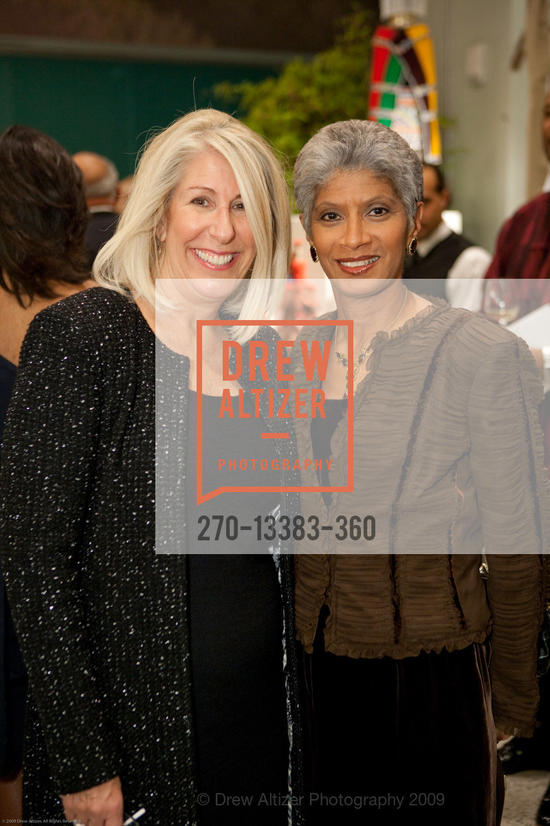 Nancy McFadden, Charmaine Jefferson, Photo #270-13383-360