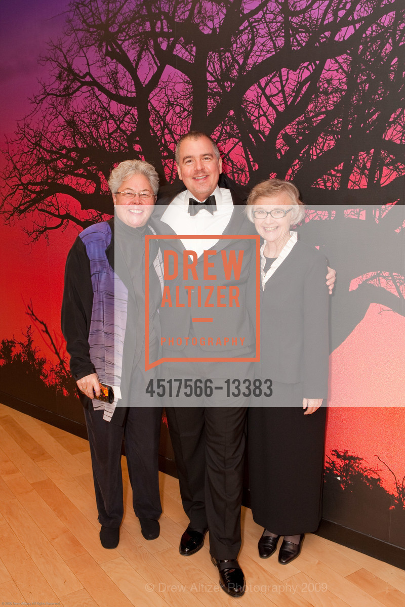 Bernita McTernan, John Hoffman, Sister Maureen McInerny, Photo #4517566-13383