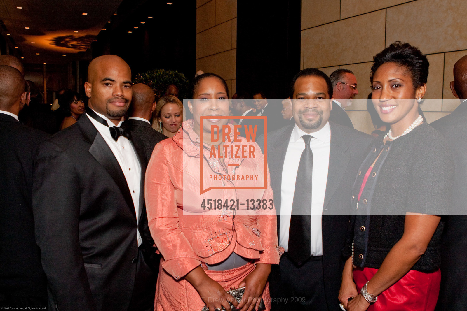 Tarrell Gamble, Kimberly Freeman, Harold Lowe, Tamara Rasberry, MoAD Museum VIP Reception, US, November 14th, 2009, Photo #4518421-13383 Tarrell Gamble, Kimberly Freeman, Harold Lowe, Tamara Rasberry, Photo #4518421-13383