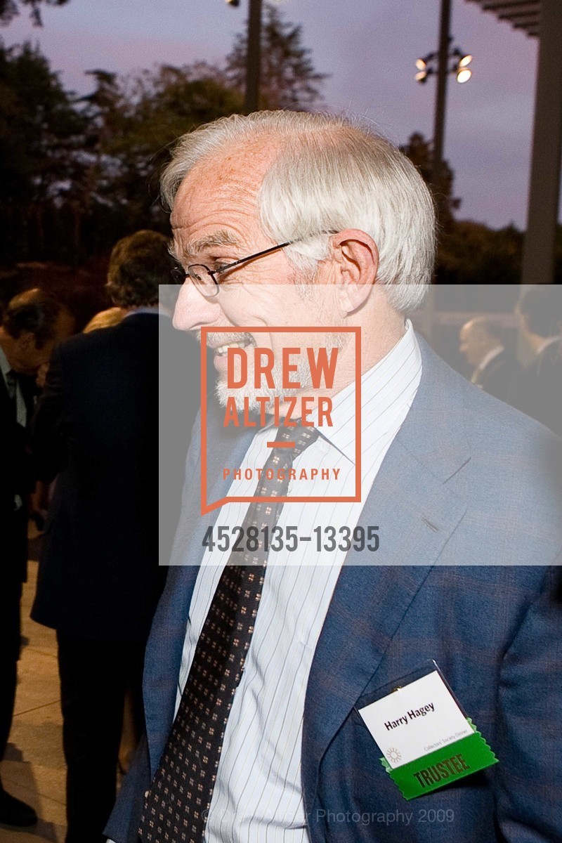 Harry Hagey, Collector's Society Dinner With Maya Lin at CALIFORNIA ACADEMY OF SCIENCES, US, April 21st, 2009, Photo #4528135-13395 Harry Hagey, Photo #4528135-13395