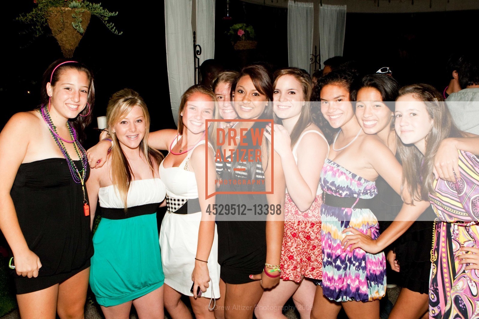 Roni Cohen, Tara Dellamaggra, Brooke Lindholm, Shareen Ragoobeer, Alanna Watson, Diane Weiss, Raz Steinhart, Brittany Lydster's Sweet 16th, US, July 27th, 2009, Photo #4529512-13398 Roni Cohen, Tara Dellamaggra, Brooke Lindholm, Shareen Ragoobeer, Alanna Watson, Diane Weiss, Raz Steinhart, Photo #4529512-13398