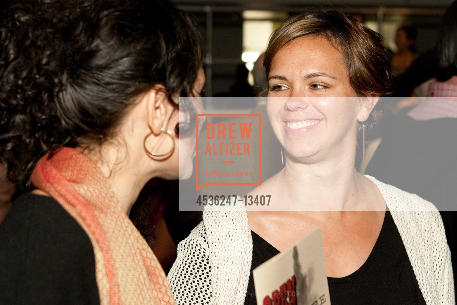 Nora El Samahy, Kathleen Berland, SFMOMA's Futurist Banquet, US, October 19th, 2009, Photo #4536247-13407 Nora El Samahy, Kathleen Berland, Photo #4536247-13407