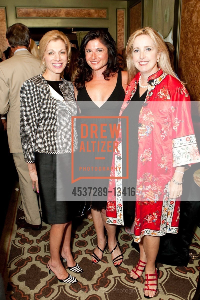 Cynthia Schroeder, Barbara Walkowski, Carla Zuber, SF SYMPHONY Opening Gala Pre-Party hosted by Symphony Supper Host Committee, US, July 8th, 2009, Photo #4537289-13416 Cynthia Schroeder, Barbara Walkowski, Carla Zuber, Photo #4537289-13416