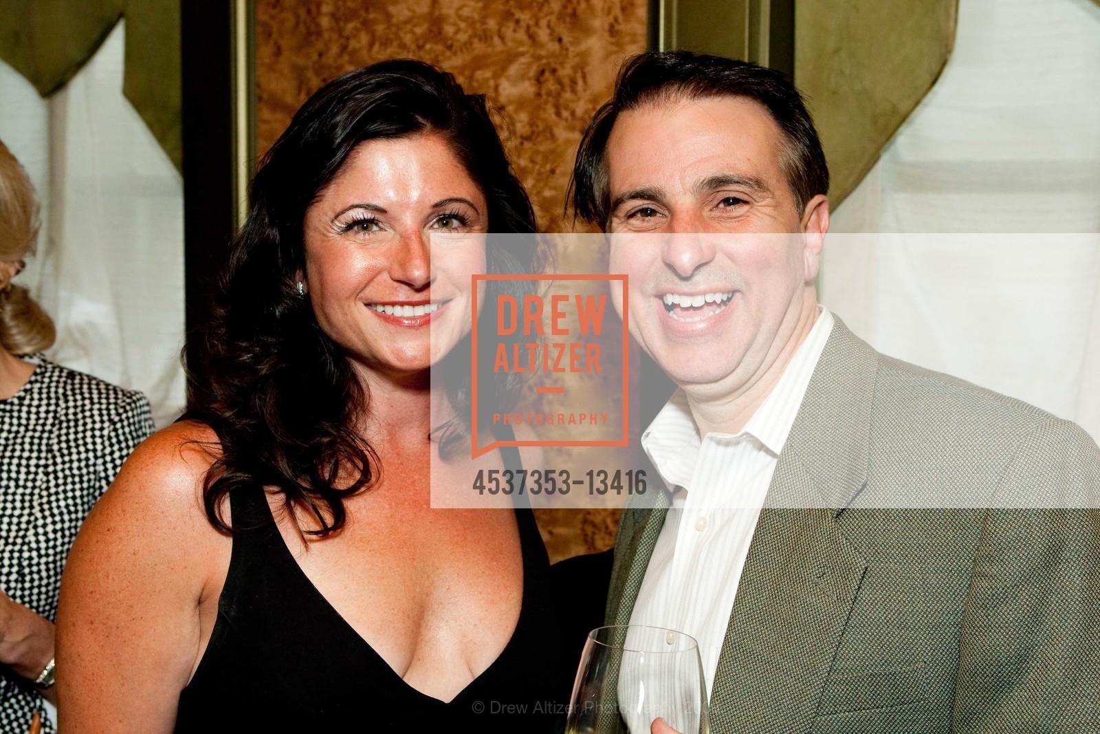 Barbara Walkowski, Charles Marsala, SF SYMPHONY Opening Gala Pre-Party hosted by Symphony Supper Host Committee, US, July 8th, 2009, Photo #4537353-13416 Barbara Walkowski, Charles Marsala, Photo #4537353-13416
