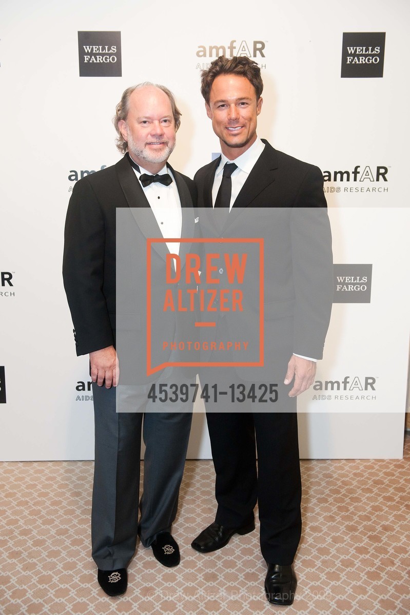 Stephen Brady, Sebastian Siegel, amfAR's 2009 San Francisco Gala at the Four Seasons, US, November 8th, 2009, Photo #4539741-13425 Stephen Brady, Sebastian Siegel, Photo #4539741-13425