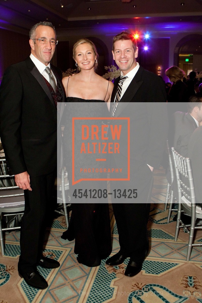 Bill Melamed, Maggie Rizer, Jamey Lundblad, amfAR's 2009 San Francisco Gala at the Four Seasons, US, November 8th, 2009, Photo #4541208-13425 Bill Melamed, Maggie Rizer, Jamey Lundblad, Photo #4541208-13425