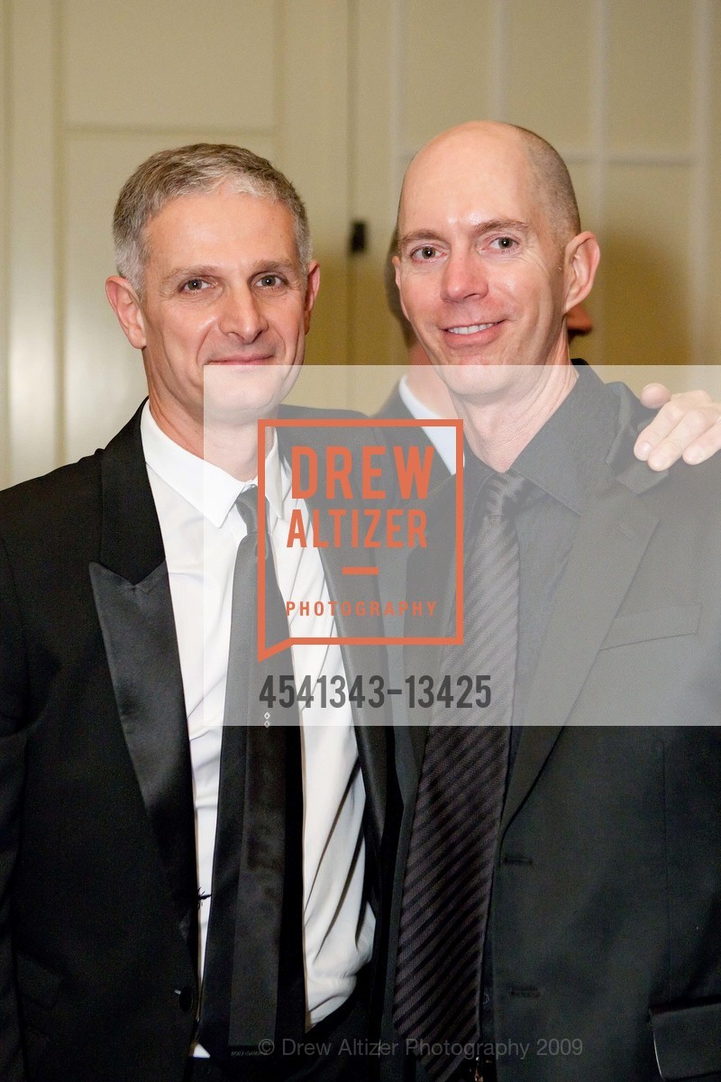 Nick Augustinos, Curt Kirschner, amfAR's 2009 San Francisco Gala at the Four Seasons, US, November 8th, 2009, Photo #4541343-13425 Nick Augustinos, Curt Kirschner, Photo #4541343-13425