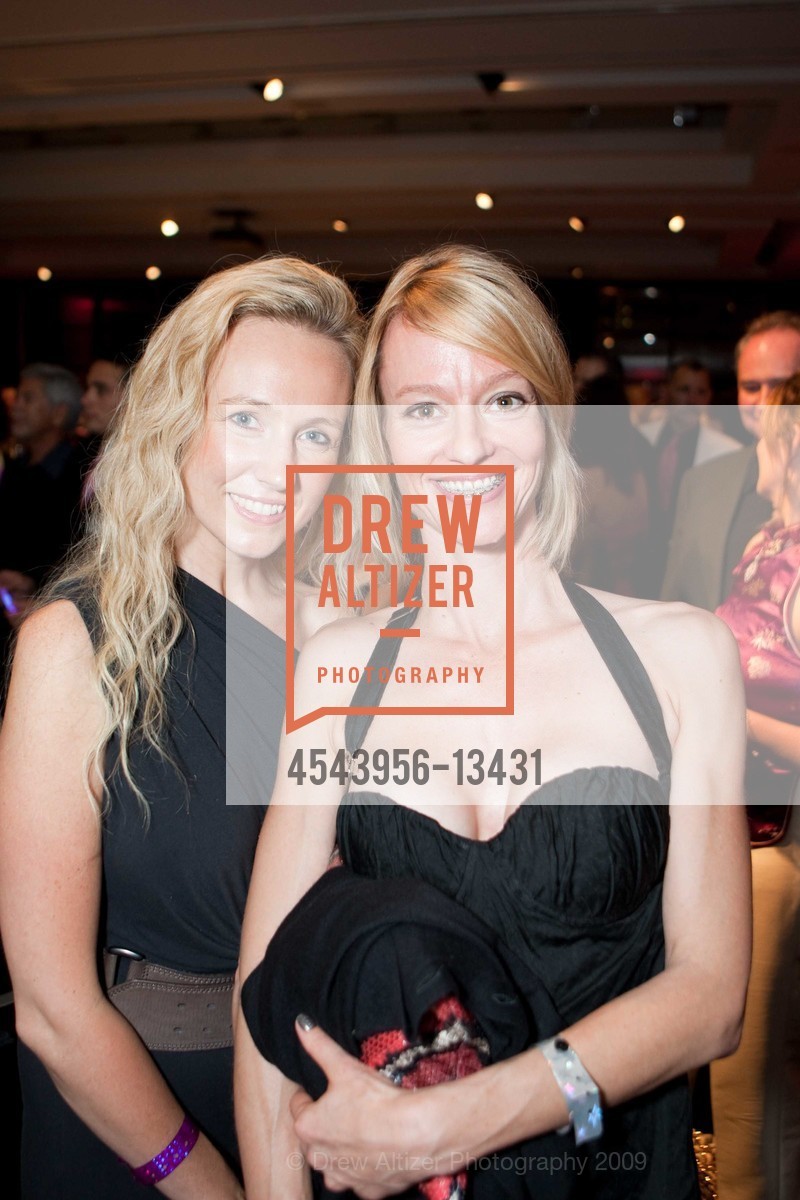 Christy Davis, Rhonda Hagstedt, THIS OLD BAG Benefiting The Breast Cancer Emergency Fund Hosted By W HOTEL, US, October 18th, 2009, Photo #4543956-13431 Christy Davis, Rhonda Hagstedt, Photo #4543956-13431