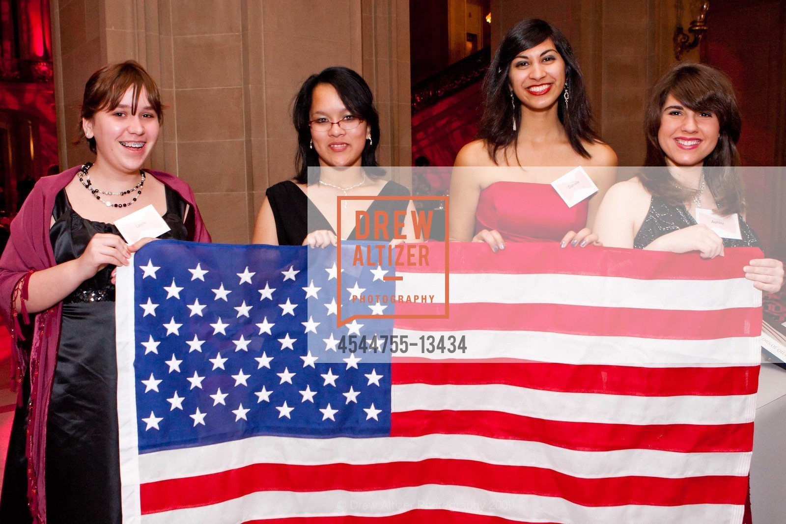 Leslie Nuss, Krishna Farol, Danielle Nahal, Ashley Wellman, American Red Cross Paint the Town Red Gala, US, March 2nd, 2009, Photo #4544755-13434 Leslie Nuss, Krishna Farol, Danielle Nahal, Ashley Wellman, Photo #4544755-13434