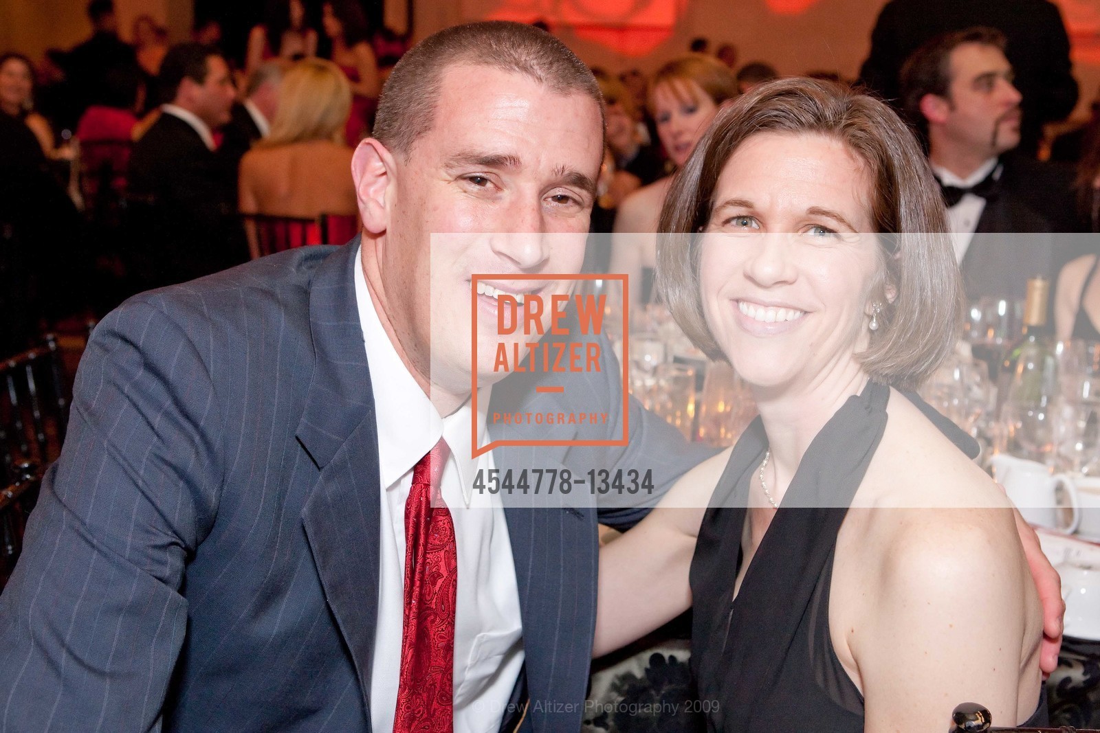 Jonathan Okanes, Jennifer Okanes, American Red Cross Paint the Town Red Gala, US, March 2nd, 2009, Photo #4544778-13434 Jonathan Okanes, Jennifer Okanes, Photo #4544778-13434