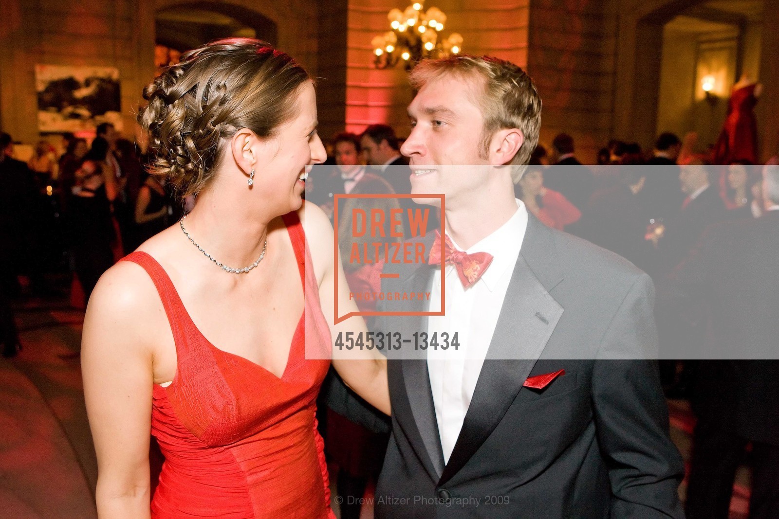 Kelly Bryson Murphy, Chris Gorog, American Red Cross Paint the Town Red Gala, US, March 2nd, 2009, Photo #4545313-13434 Kelly Bryson Murphy, Chris Gorog, Photo #4545313-13434