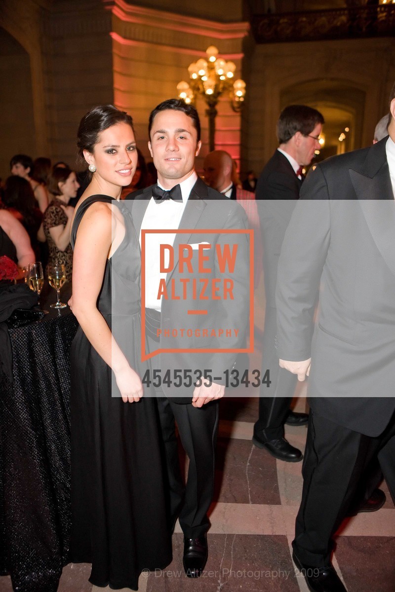 Florencia Fernandez, Michael Vallarelli, American Red Cross Paint the Town Red Gala, US, March 2nd, 2009, Photo #4545535-13434 Florencia Fernandez, Michael Vallarelli, Photo #4545535-13434