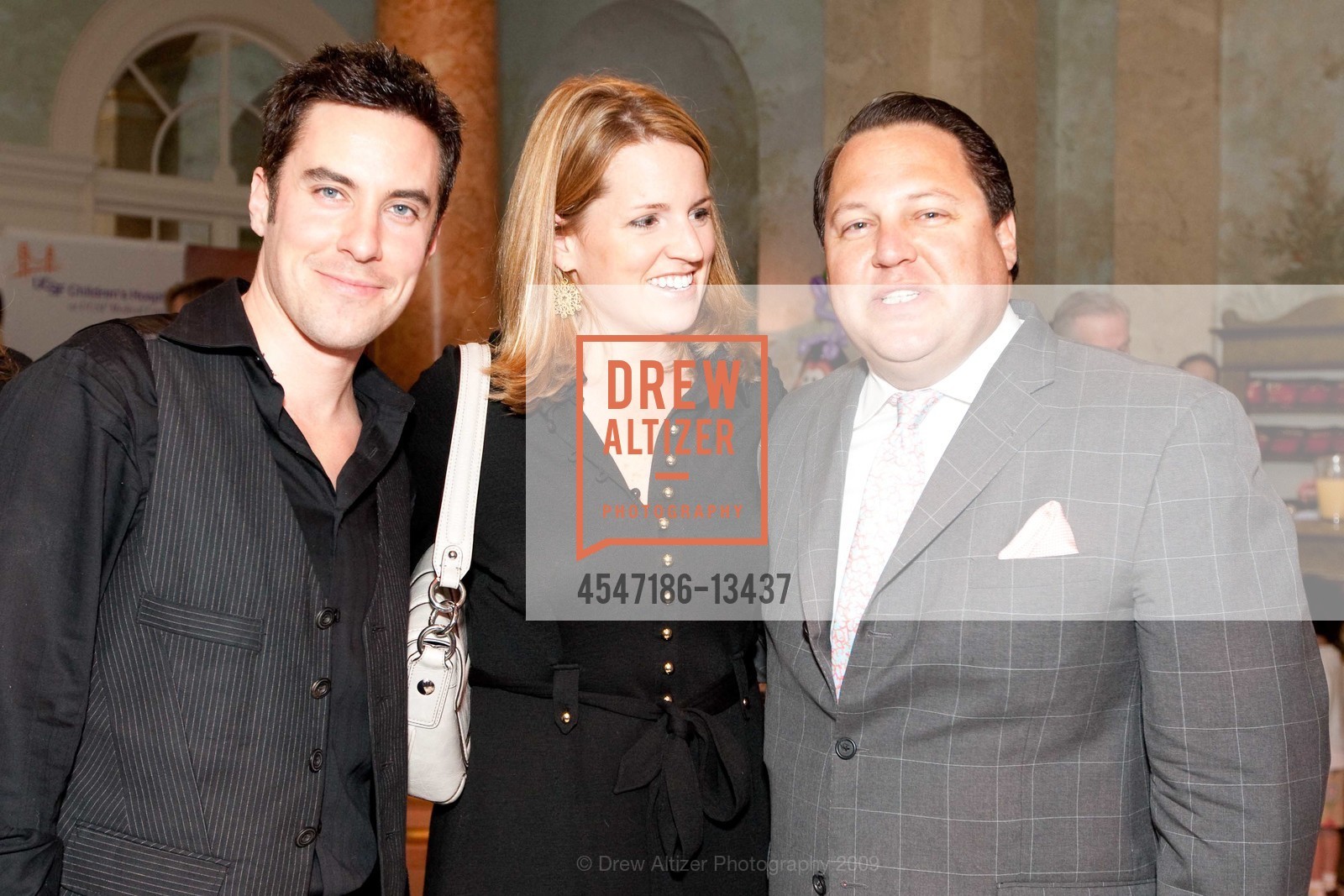 Eoin Harrington, Maryetta Anschutz, Brandt Hooker, Ann & Gordon Getty Host 2009 SNUGGLY SOIREE Benefiting UCSF, US, March 7th, 2009, Photo #4547186-13437 Eoin Harrington, Maryetta Anschutz, Brandt Hooker, Photo #4547186-13437