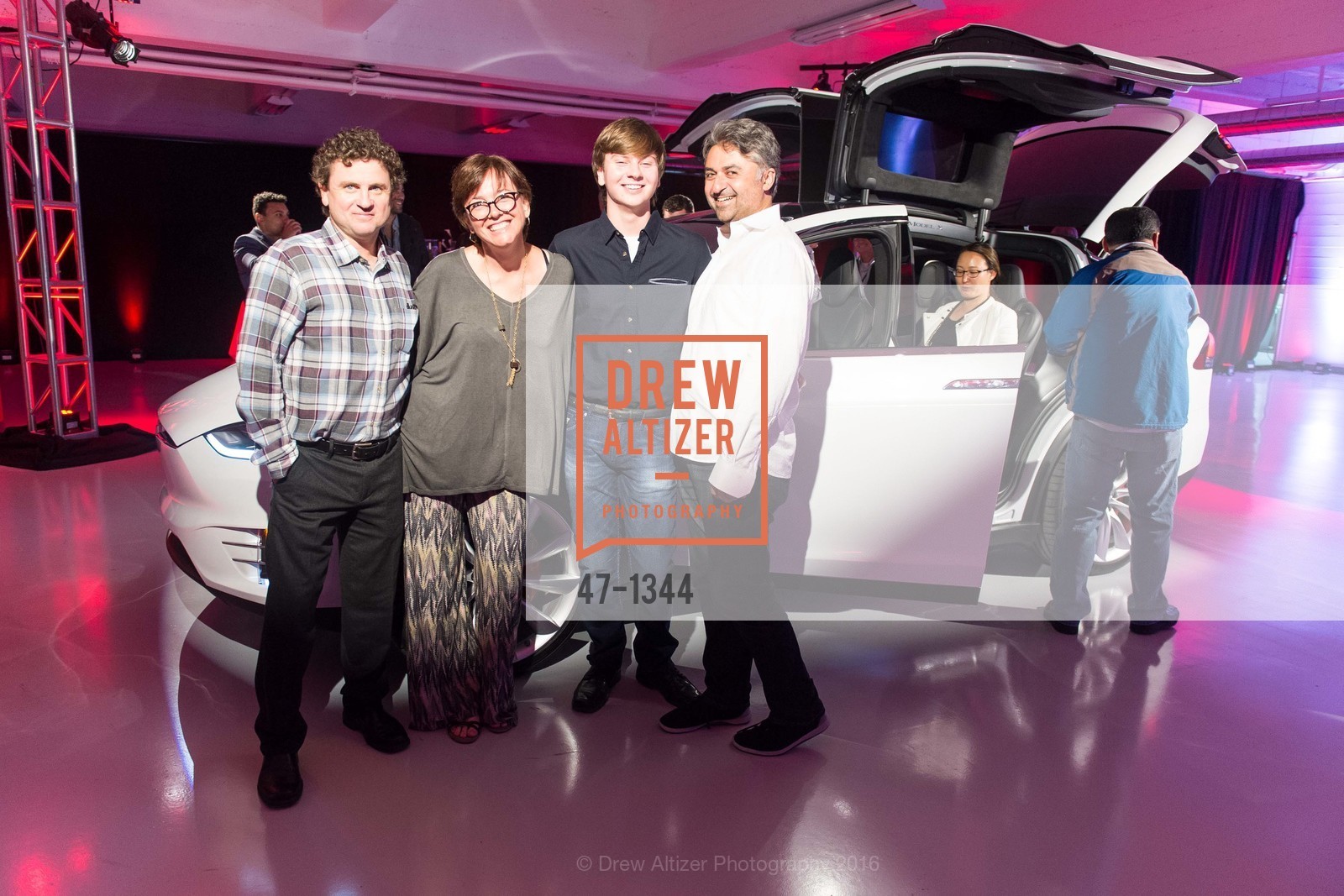 John Lyman, Sarah Clark, Riley Lyman, Hooman Khalili, Tesla San Francisco Store Opening VIP Event, 999 Van Ness Ave, San Francisco, CA 94109. 999 Van Ness Ave, San Francisco, CA 94109, August 9th, 2016, Photo #47-1344 John Lyman, Sarah Clark, Riley Lyman, Hooman Khalili, Photo #47-1344